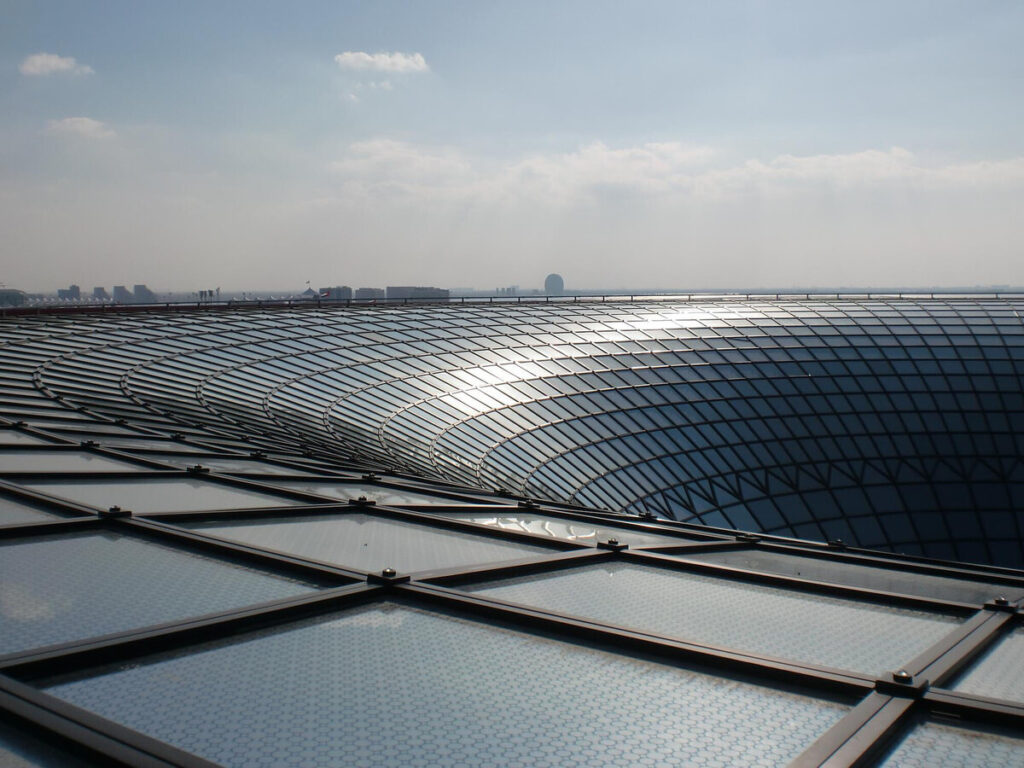 Parco Ferrari World, una struttura reticolare totalmente dedicata alla scuderia italiana