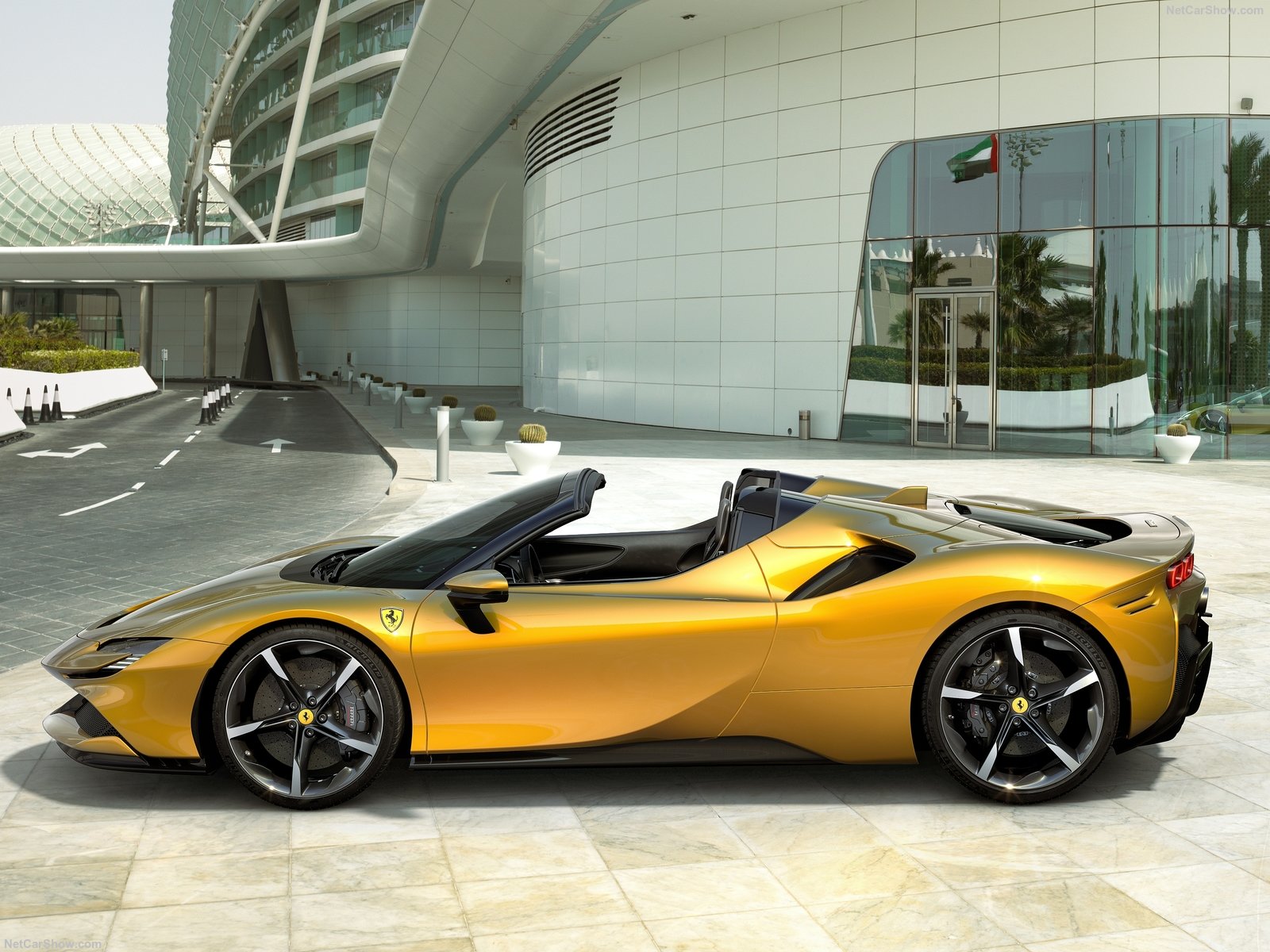 SF90 Spider