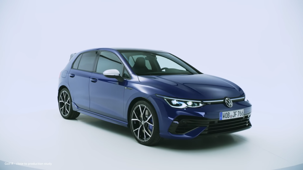 Nuova Volkswagen Golf 8 R 2021