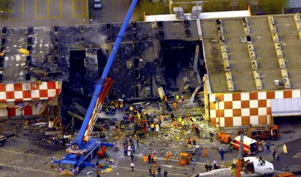 Foto aerea del disastro. (fonte L’Eco di Bergamo)