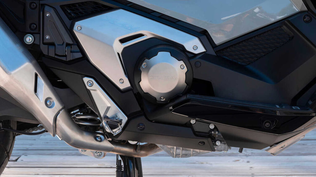 HONDA X-ADV 2021