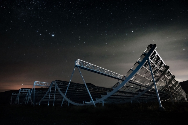 Il radiotelescopio CHIME. Credits: CHIME