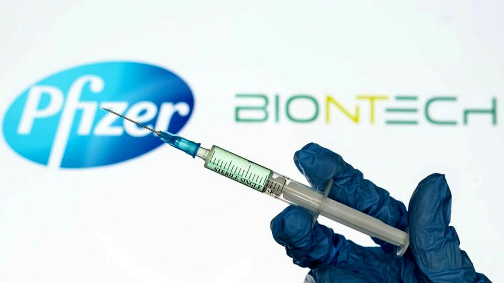 Il vaccino di Pfizer e BioNTech conclude la fase 3 con un’efficacia del 95%