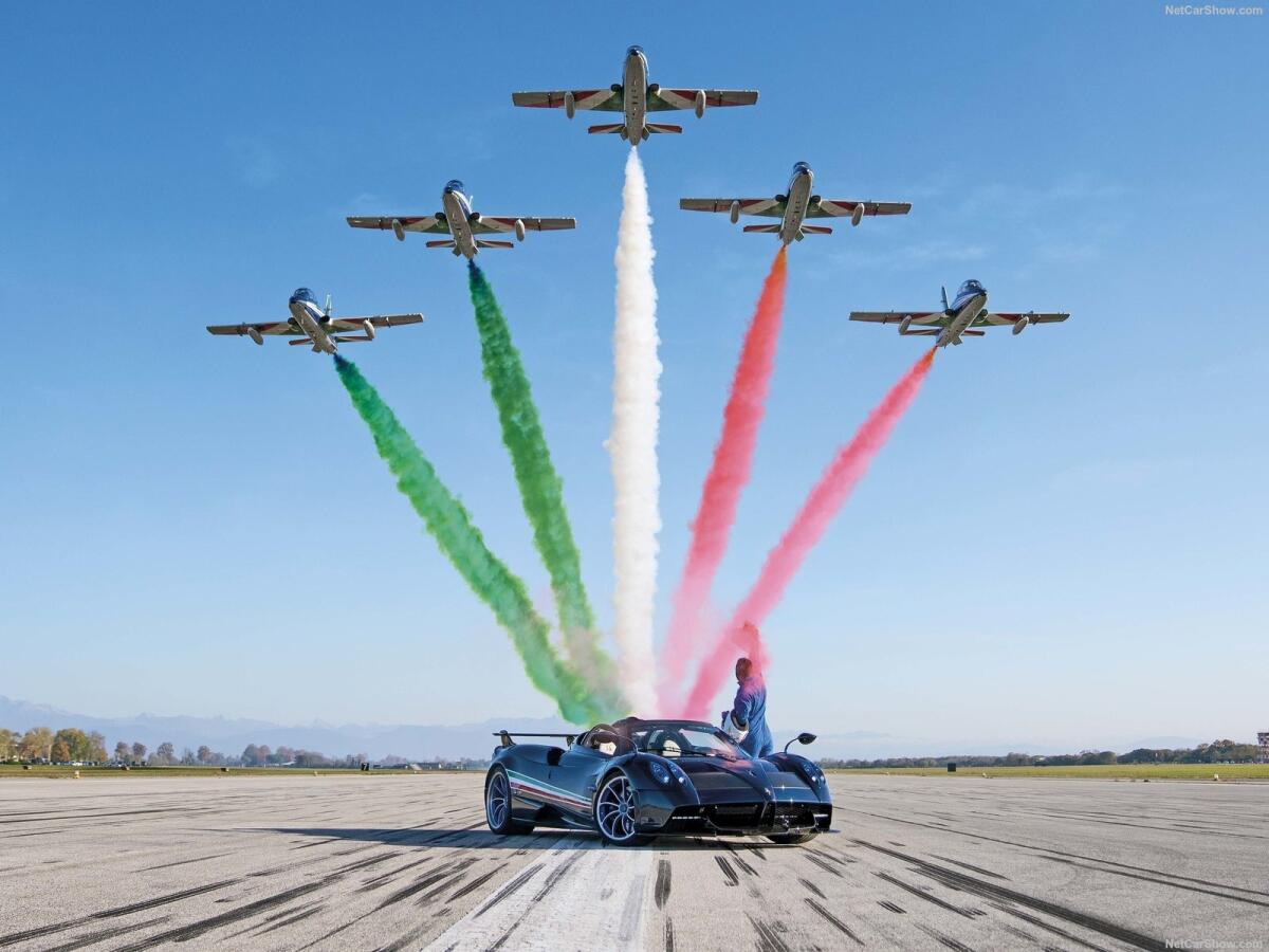 Pagani Huayra Tricolore: un omaggio all'Italia da 5 milioni di euro - Pagani Huayra Tricolore: un omaggio all'Italia da 5 milioni di euro