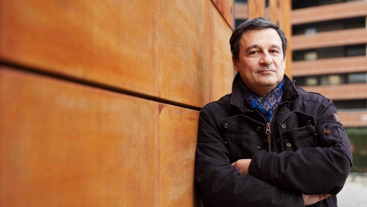 Dario Bressanini colpito da una rara forma di tumore: il melanoma uveale - 