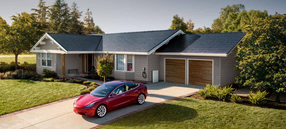 Tesla, non solo automobili: tra pannelli solari e Powerwall - tesla.com