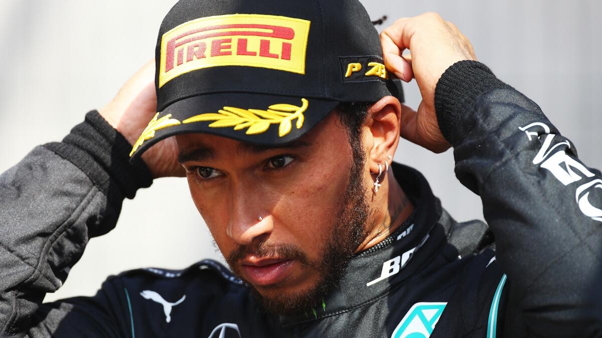 Lewis Hamilton positivo al COVID-19, a rischio la partecipazione agli ultimi due Gran Premi - 