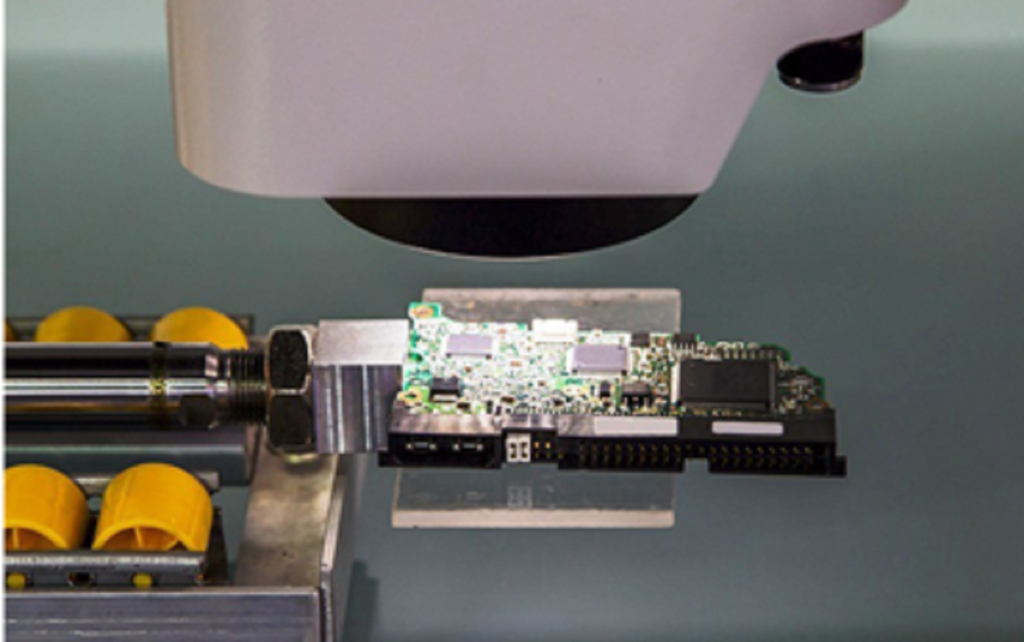 Automated Optical Inspection. Credits: Advantech