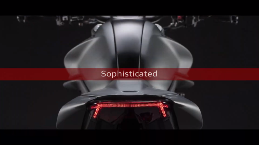 Nuova Ducati Monster 2021, la nuova generazione della naked di casa Ducati con foto ed analisi tecnica