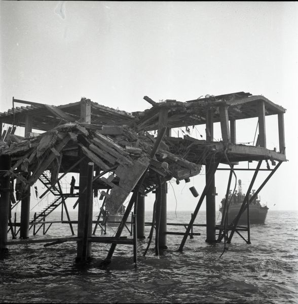 Distruzione dell'Isola delle Rose. Ph. bibliotecagambalunga.it