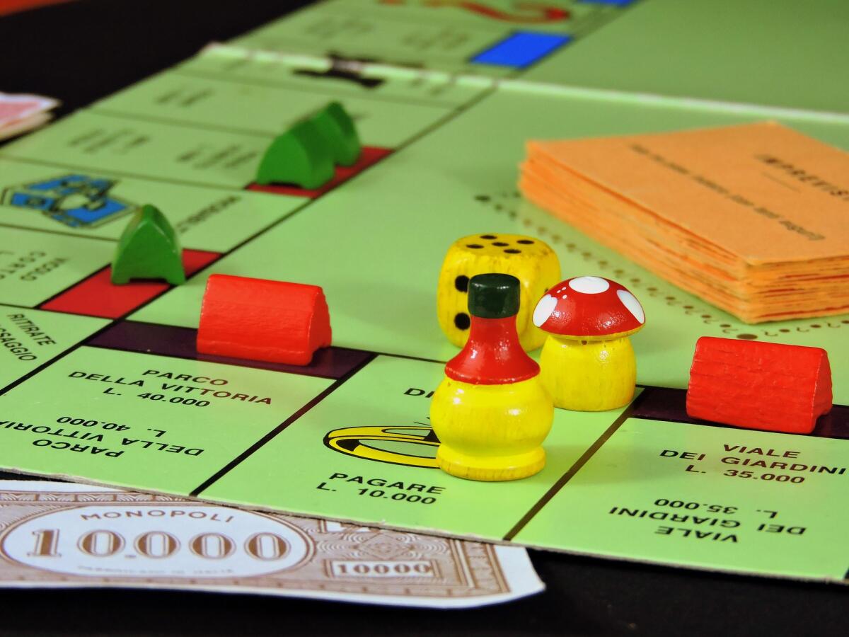 Giochi da tavolo e calcolo combinatorio, la vittoria è a portata di probabilità - Monopoli e distribuzione binomiale
