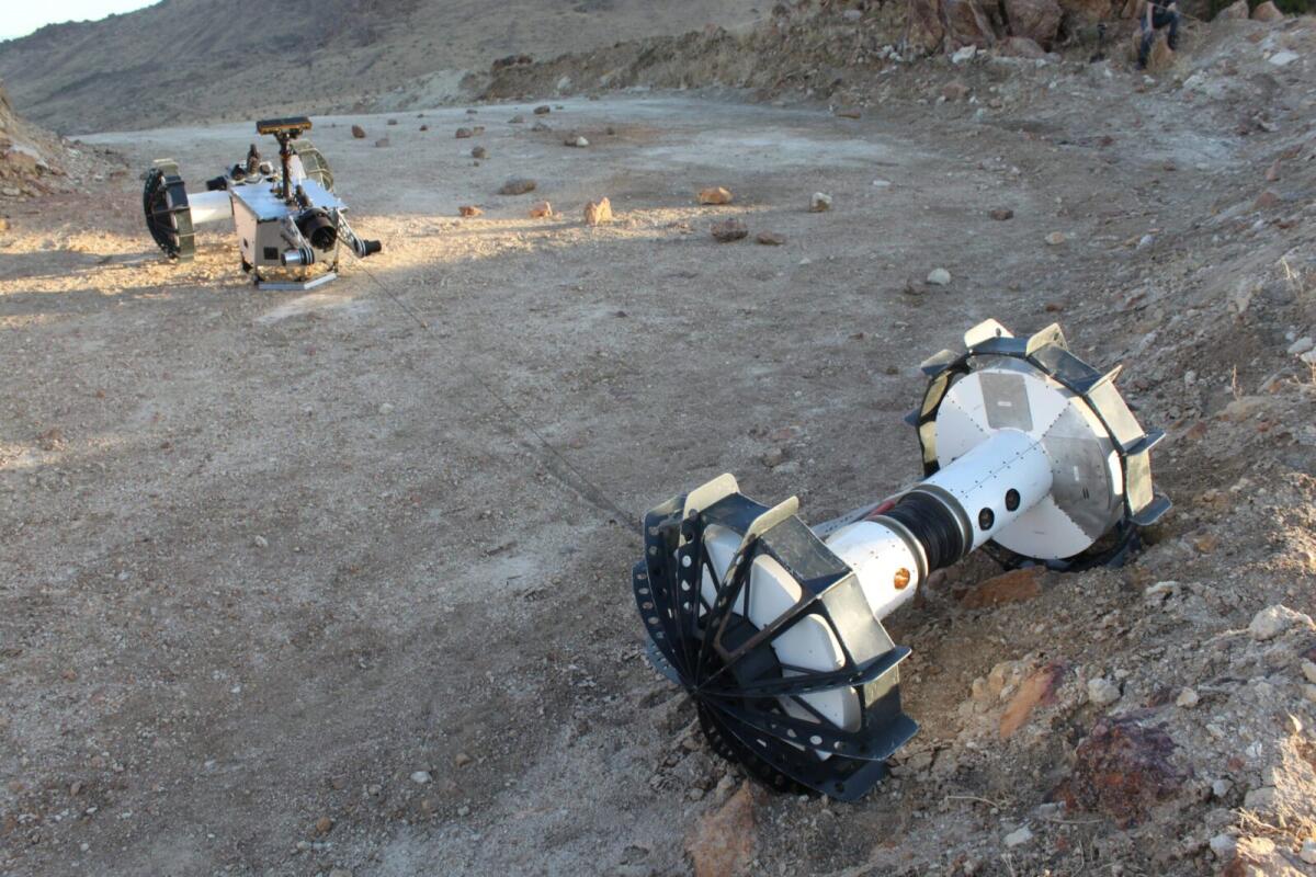 DuAxel: il rover NASA in grado di conquistare luoghi irraggiungibili - 