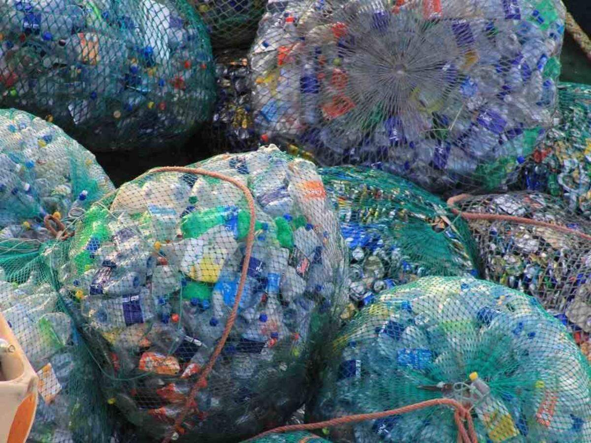 Rifiuti di plastica: più controlli e meno inquinamento - greenplanner.it