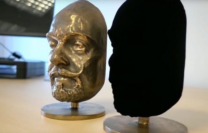 I materiali ultrablack rendono non rilevabili all'occhio umano le increspature di una qualsiasi superficie elaborata