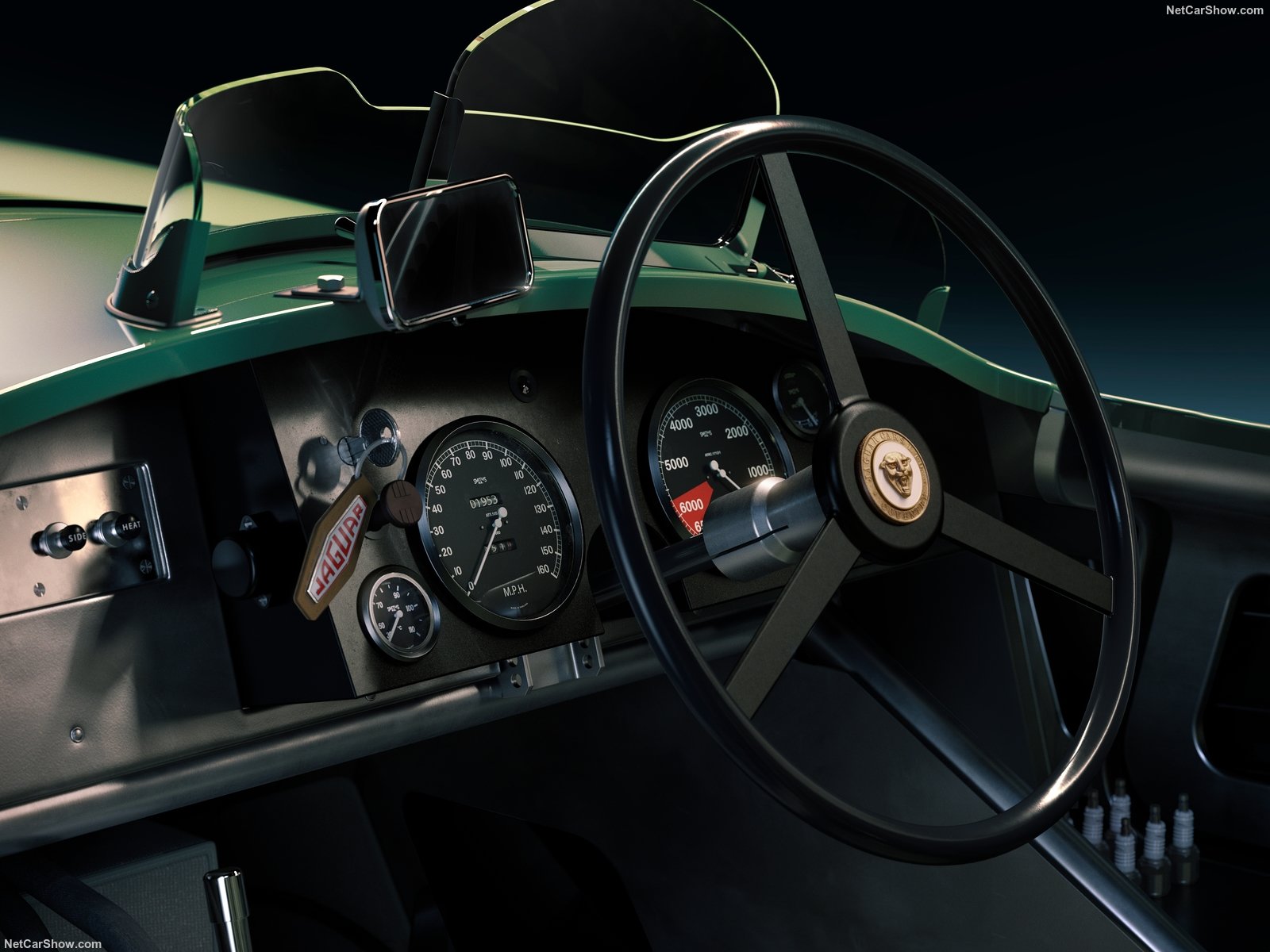 Gli interni della C-Type Continuation
