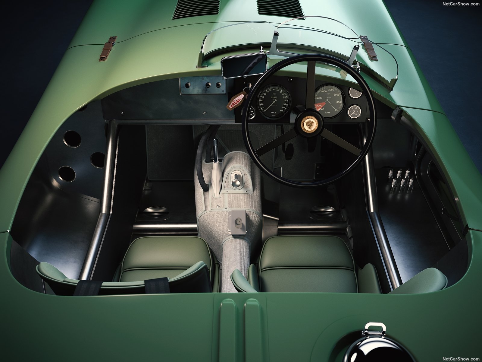 L'abitacolo della C-Type Continuation
