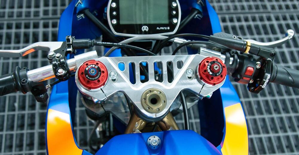 Nuova Ohvale GP-2 2021 dettaglio piastra di sterzo