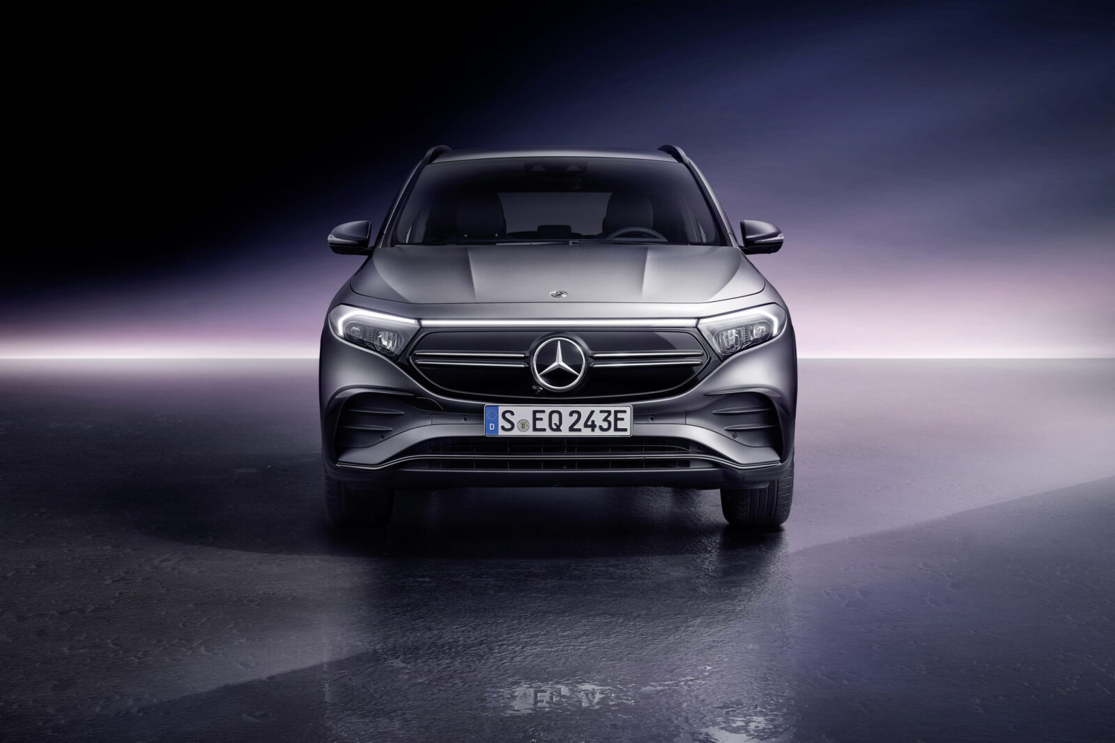 Nuova Mercedes EQA: ecco il suv elettrico compatto della casa della Stella