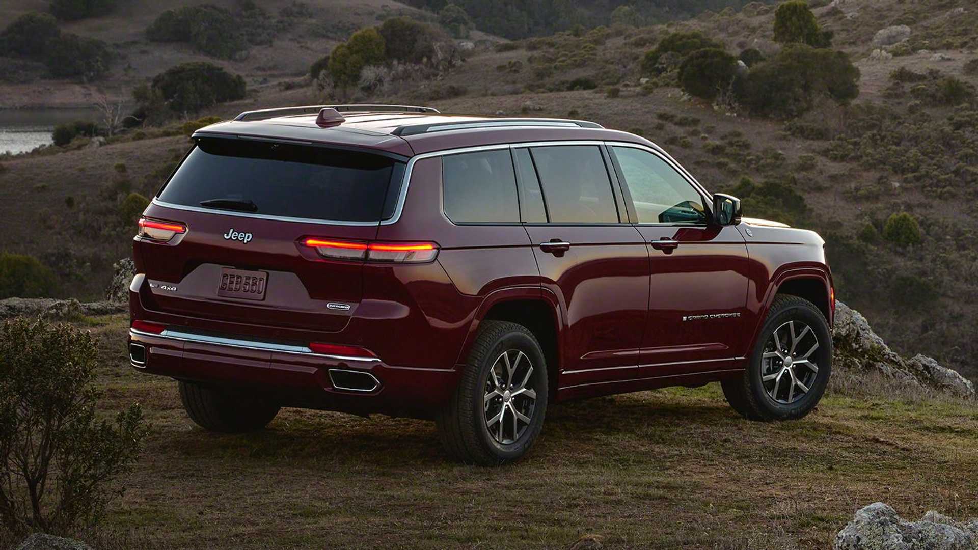 Nuova Jeep Grand Cherokee 2021: eccola nell'inedita variante L