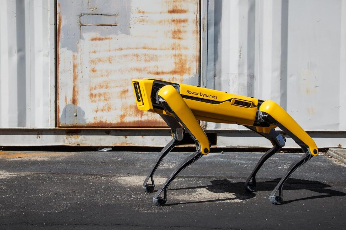 Zeus, il robot della Boston Dynamics che lavora per SpaceX - Zeus Boston Dynamics SpaceX. Fonte: Space Explored