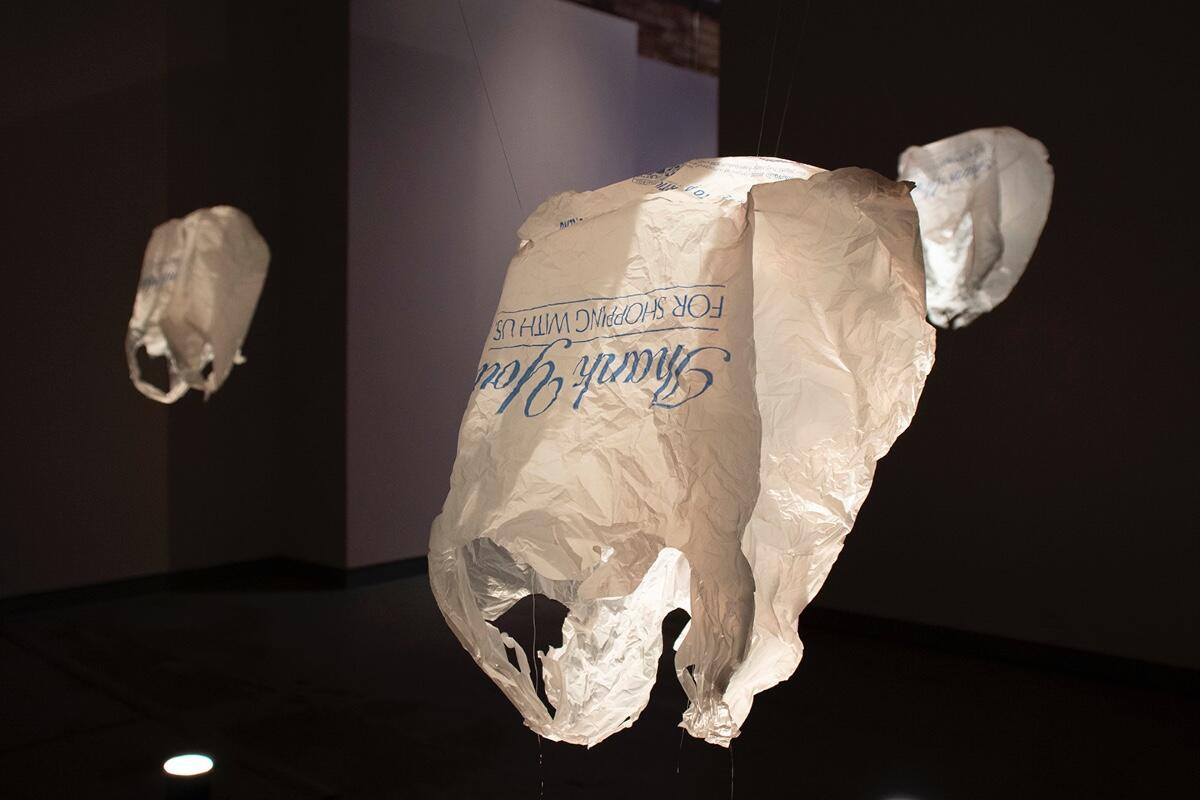 L’odissea della plastica: l’inquinamento diventa arte - wired.it