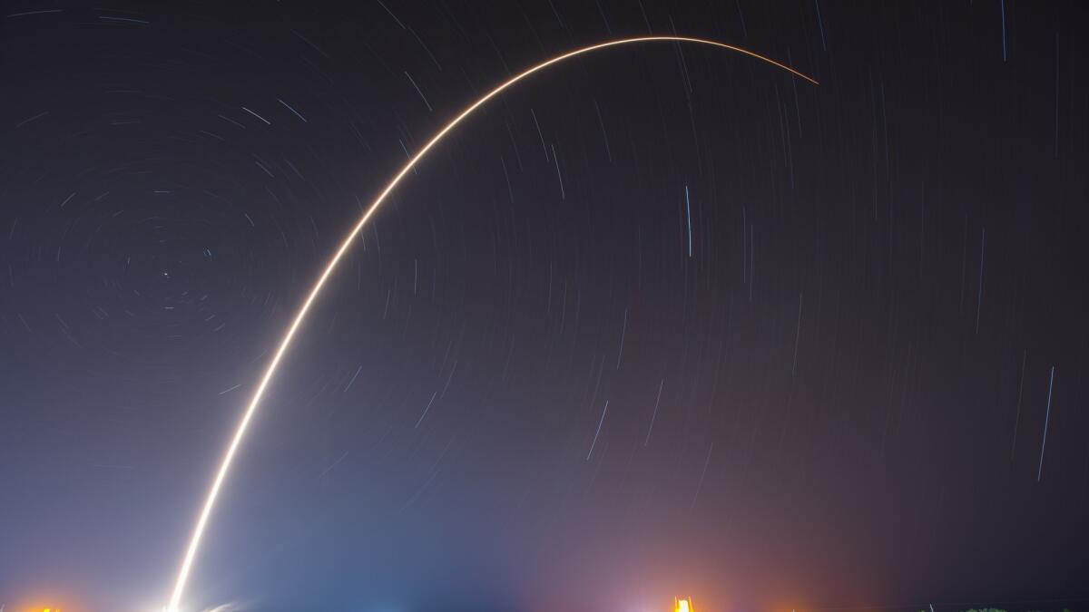 Quattro turisti voleranno nello spazio con SpaceX segnando la storia - 