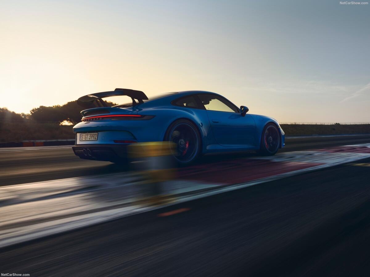 Porsche 911 GT3 2022: il 6 cilindri più veloce che c'è - Porsche 911 GT3 2022: il 6 cilindri più veloce che c'è