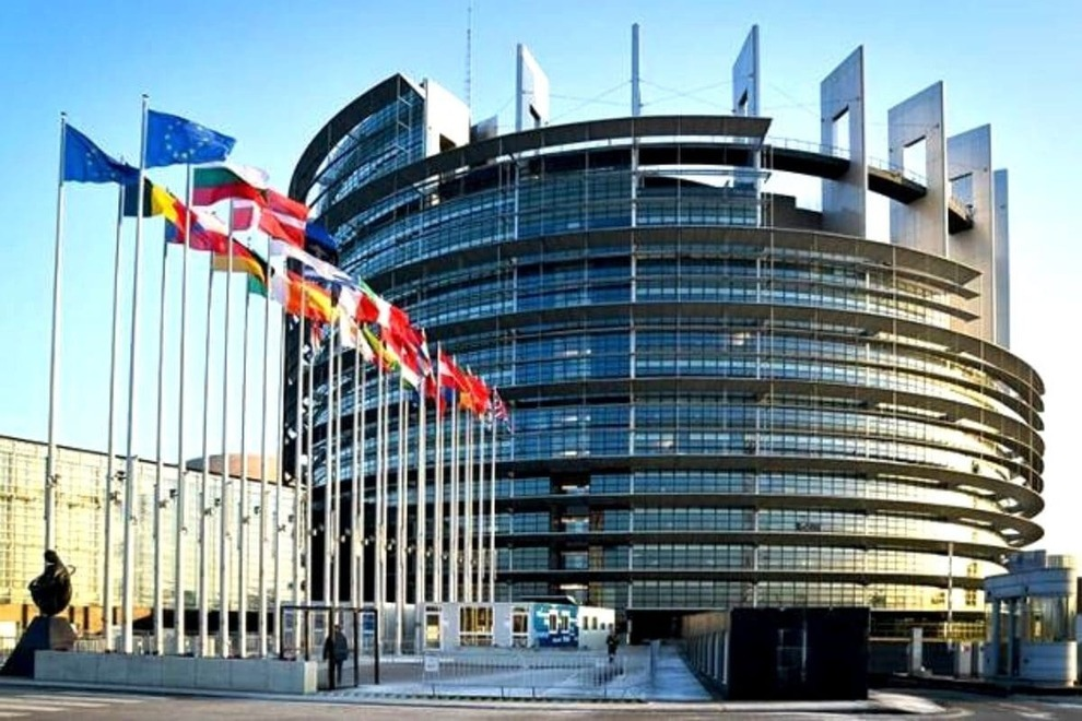 Unione Europea: primi passi verso la carbon border tax