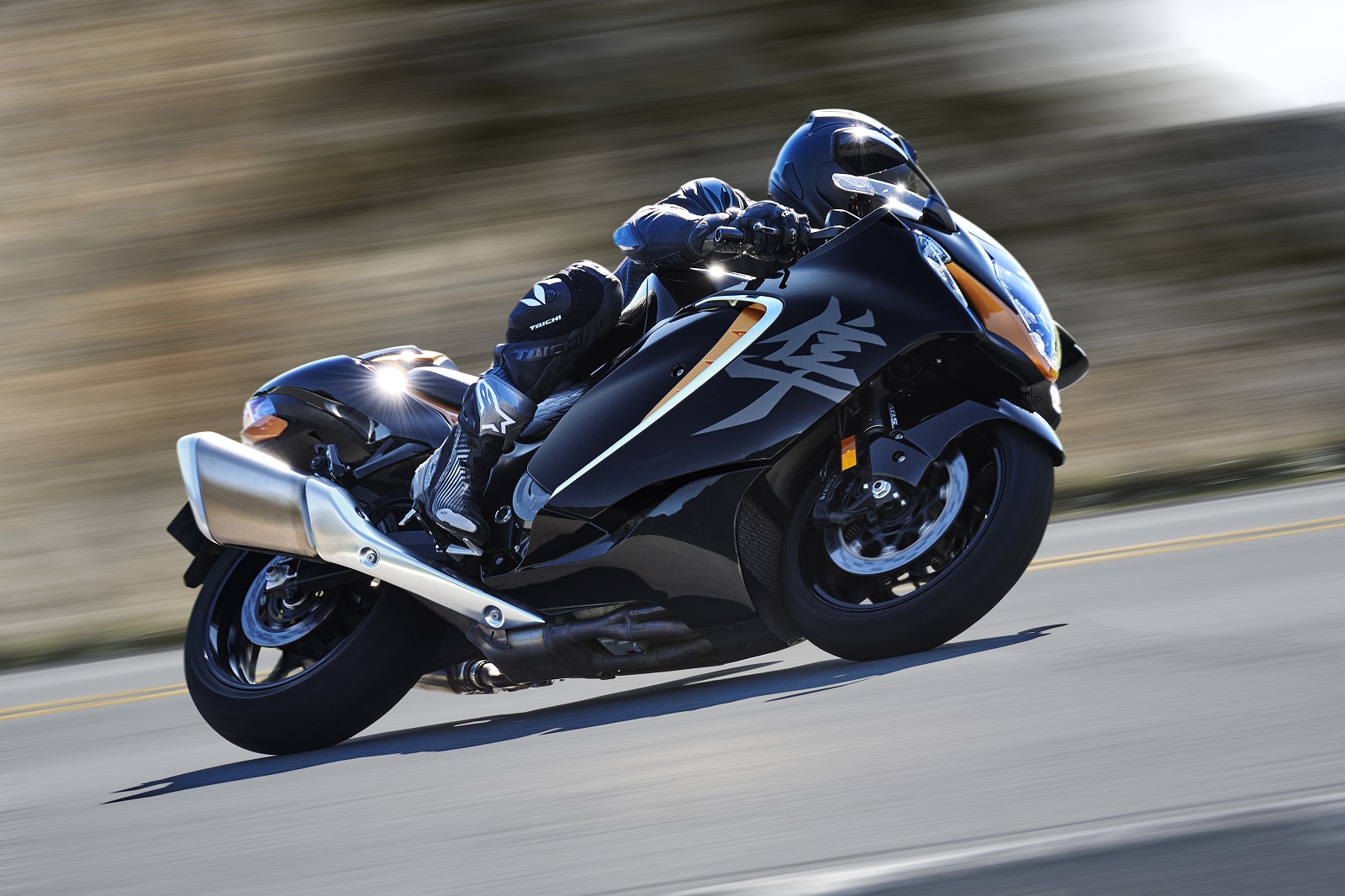 Suzuki Hayabusa 2021, foto dinamica: immagine fornita dall'ufficio stampa Suzuki Italia