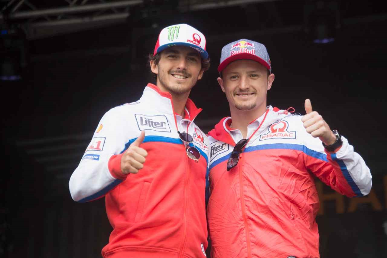 Bagnaia, a sinistra, e Miller, a destra, già compagni nel team Pramac. Credits: autmomotorinews.it