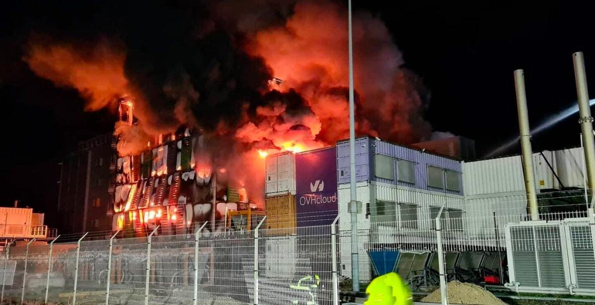 OVH, incendio al datacenter di Strasburgo: migliaia di siti e servizi offline - OVH incendio datacenter Strasburgo. Fonte: DDay