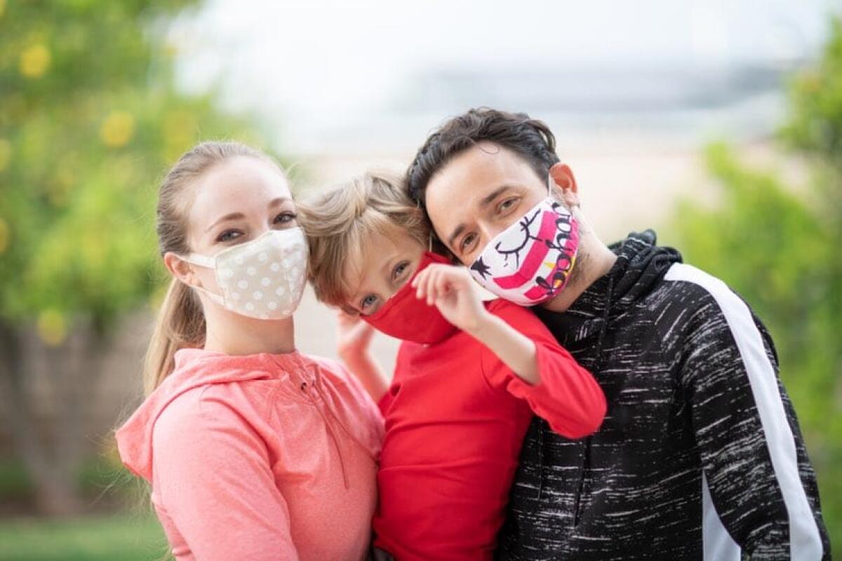 Mascherine in Tessuto Personalizzate: 5 motivi per cui sono utili alla tua attività - mascherine in tessuto personalizzate