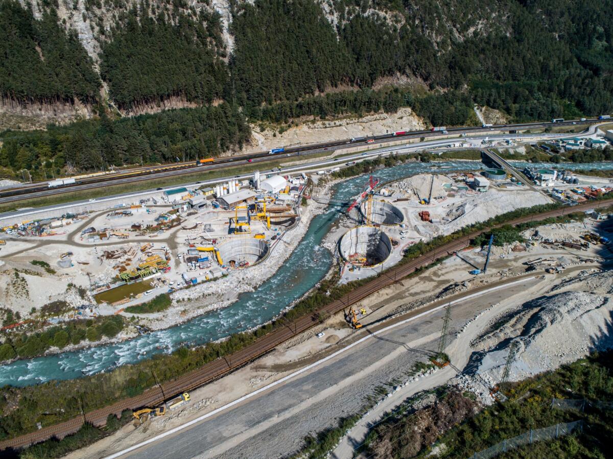 Spritzbeton e terreno congelato per il tunnel del fiume Isarco - Ph: webuildvalue.com