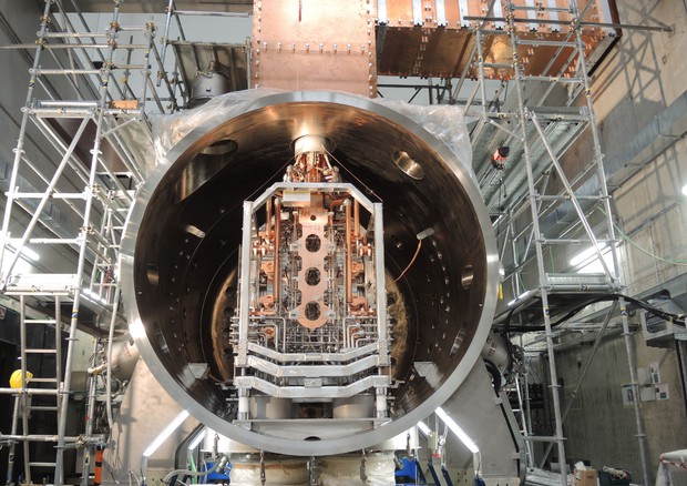 Parte di SPIDER, prototipo della sorgente di ioni dell'iniettore di ITER (Consorzio RFX, Padova). Credits: ITER