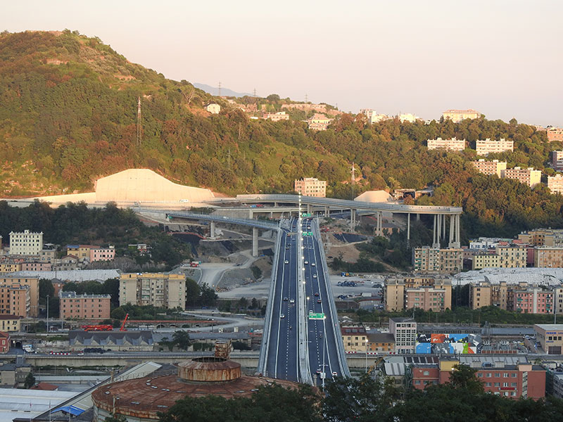 Il ponte al tramonto, da professionearchitetto.it