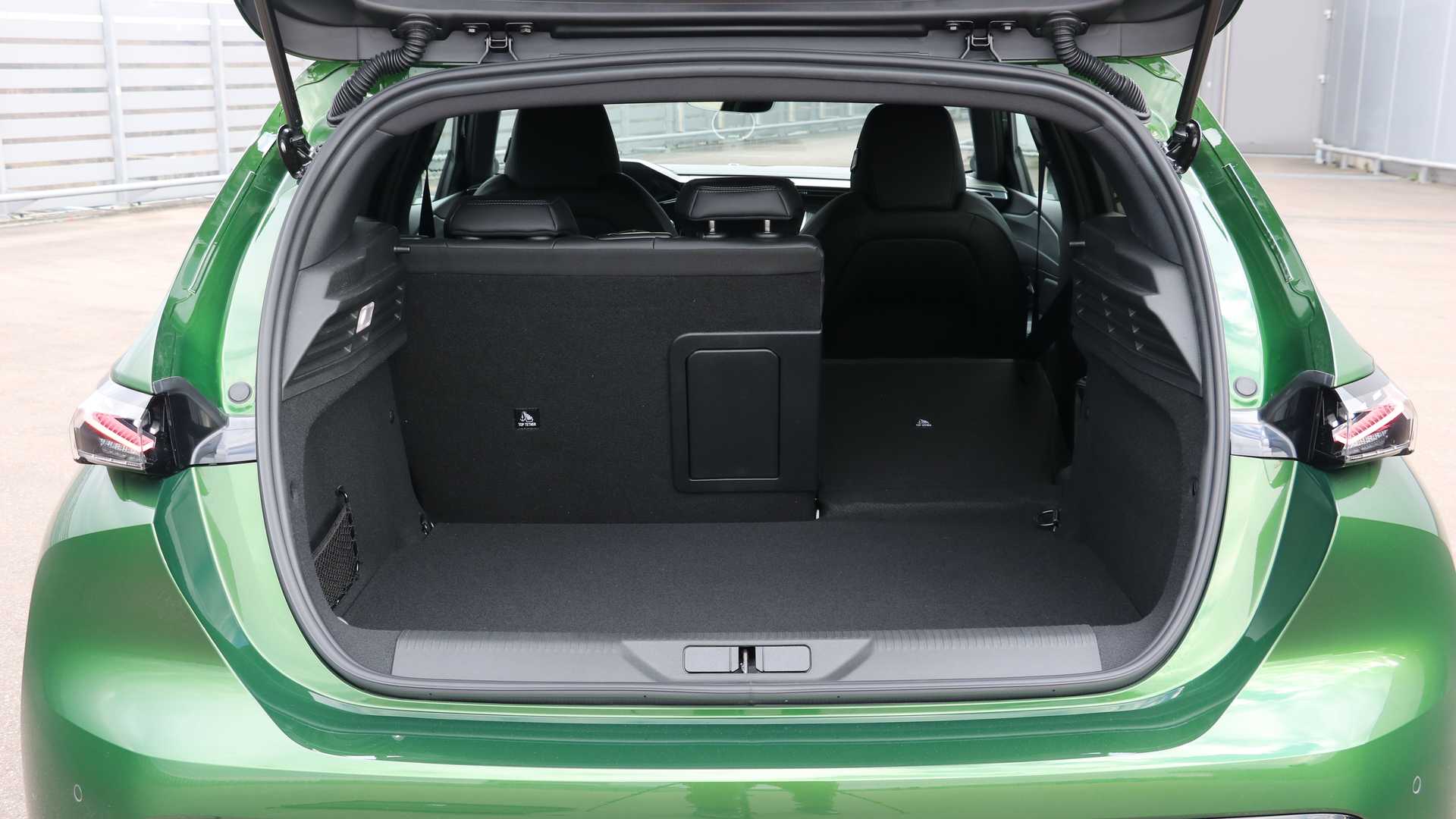 Nuova Peugeot 308 2021: la berlina media del Leone arriva alla terza generazione