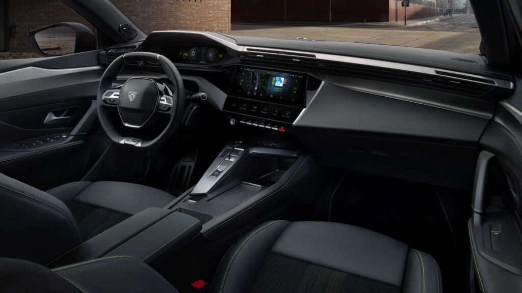 Nuova Peugeot 308 2021: la berlina media del Leone arriva alla terza generazione