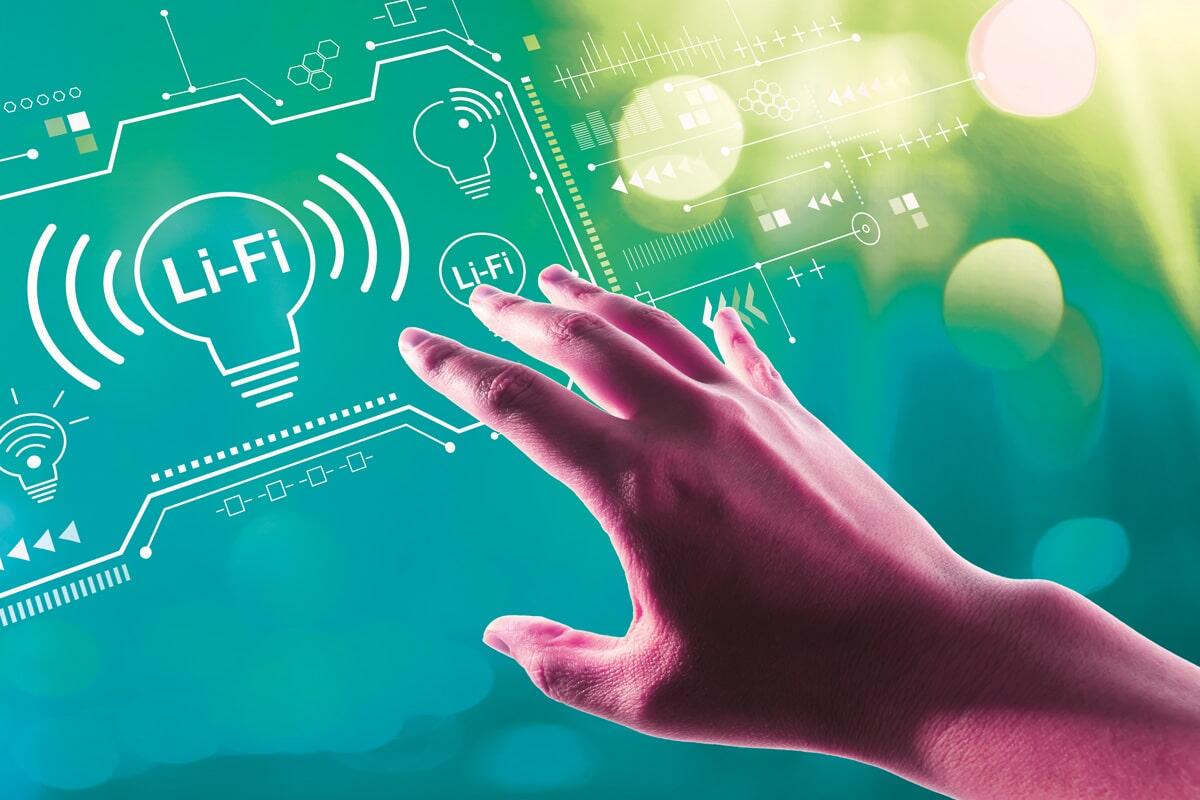 Connessione con tecnologia Li-Fi: la prima scuola a Roma - connessione Li-Fi