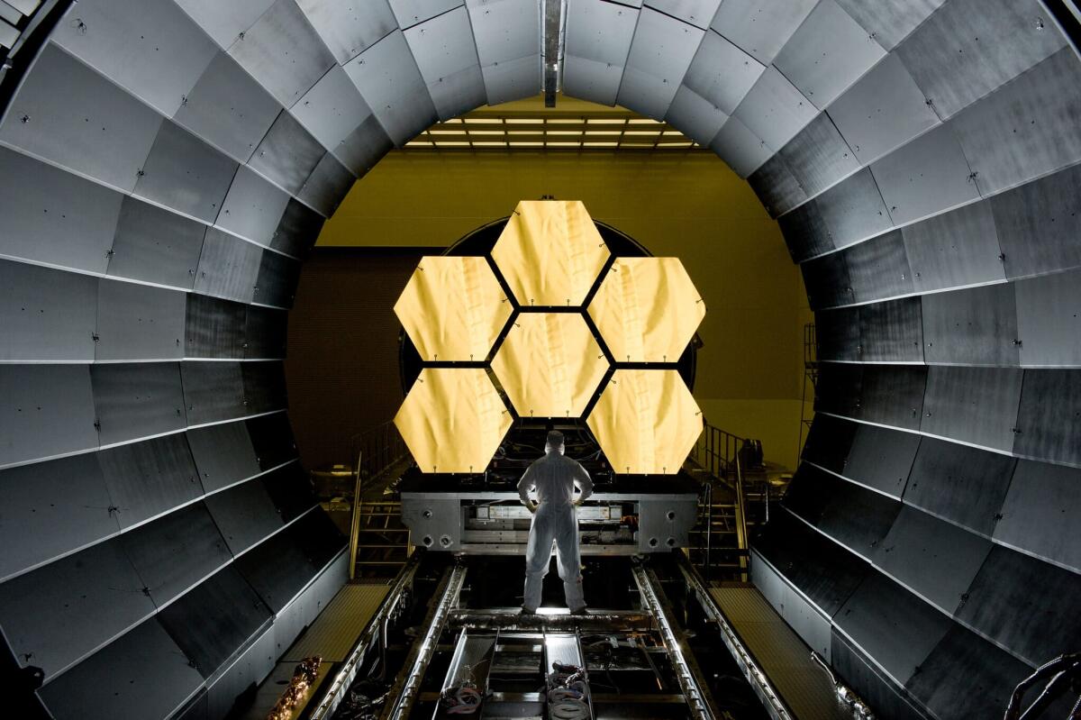 James Webb Telescope: svelati i programmi scientifici per il primo anno - 