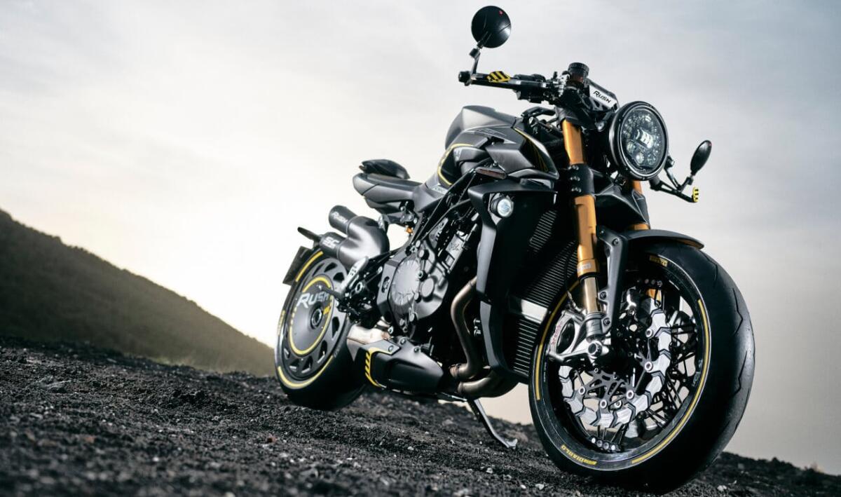 La MV Agusta Rush si aggiorna per il 2021 è più estrema che mai - 