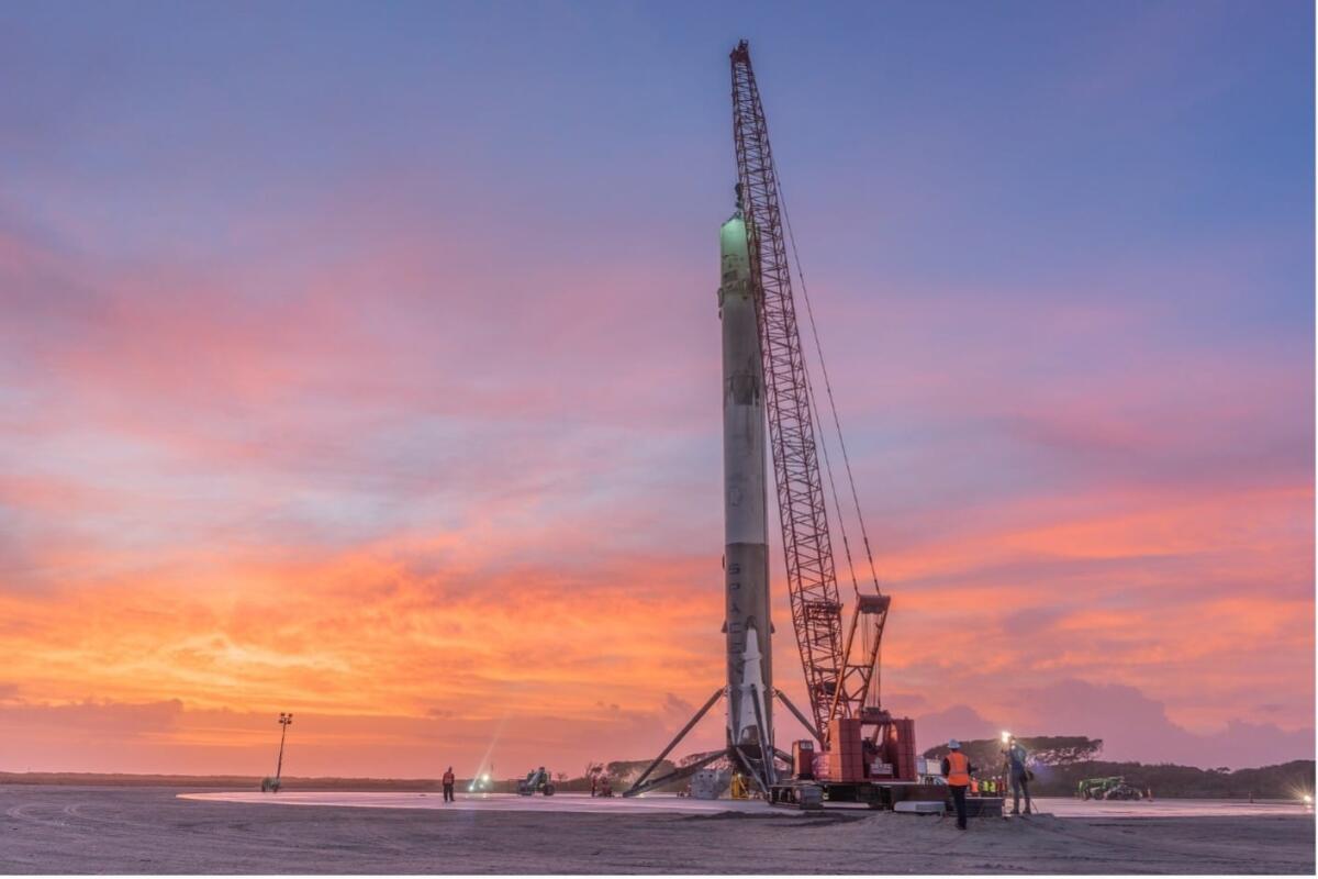 Nuovo record in vista per SpaceX: il booster del Falcon 9 pronto per il decimo lancio - 