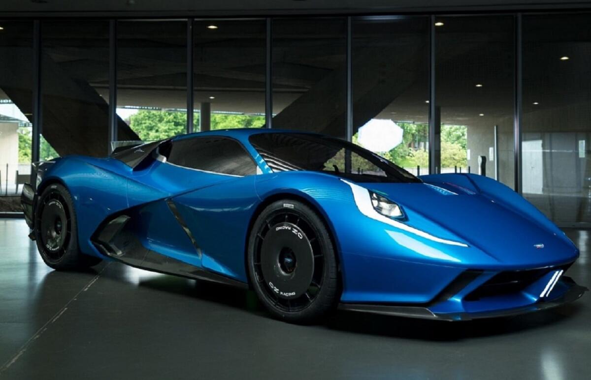 Estrema Fulminea: la hypercar elettrica italiana da 2000 cv - Estrema Fulminea: la hypercar elettrica italiana da 2000 cv