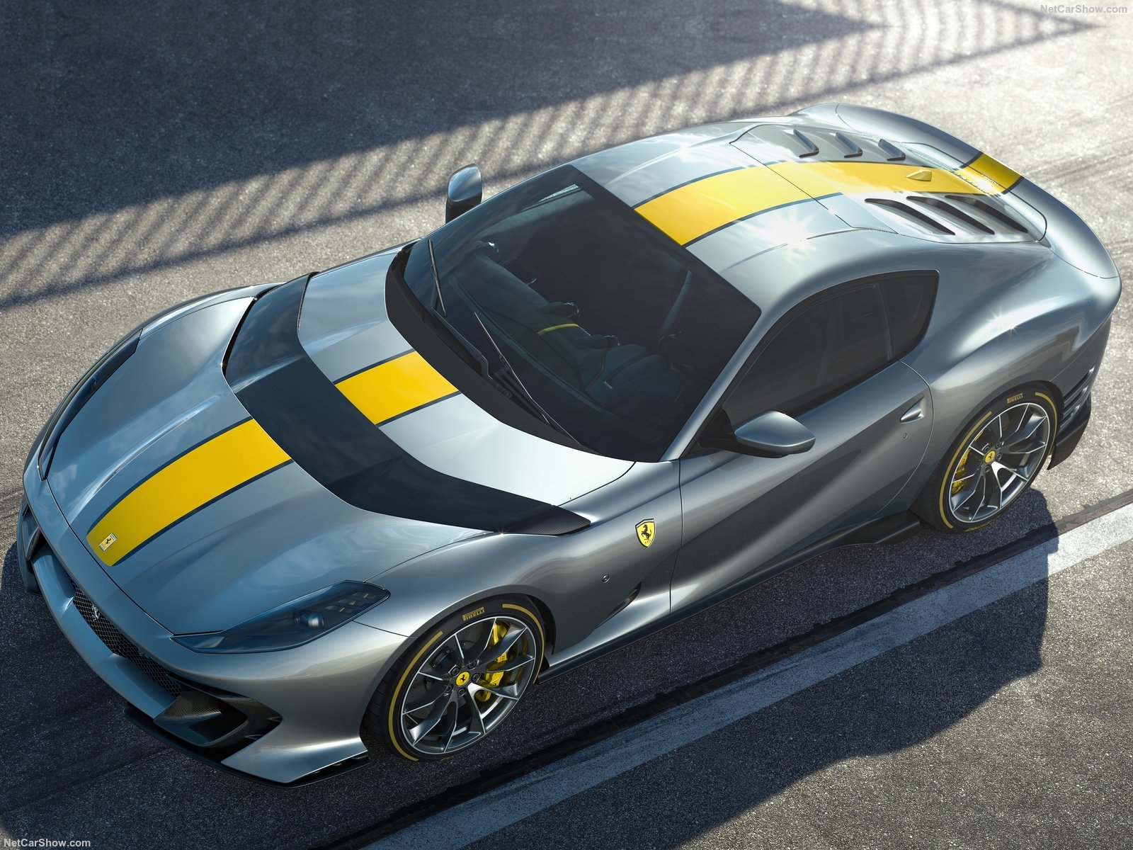 Ferrari 812 Competizione