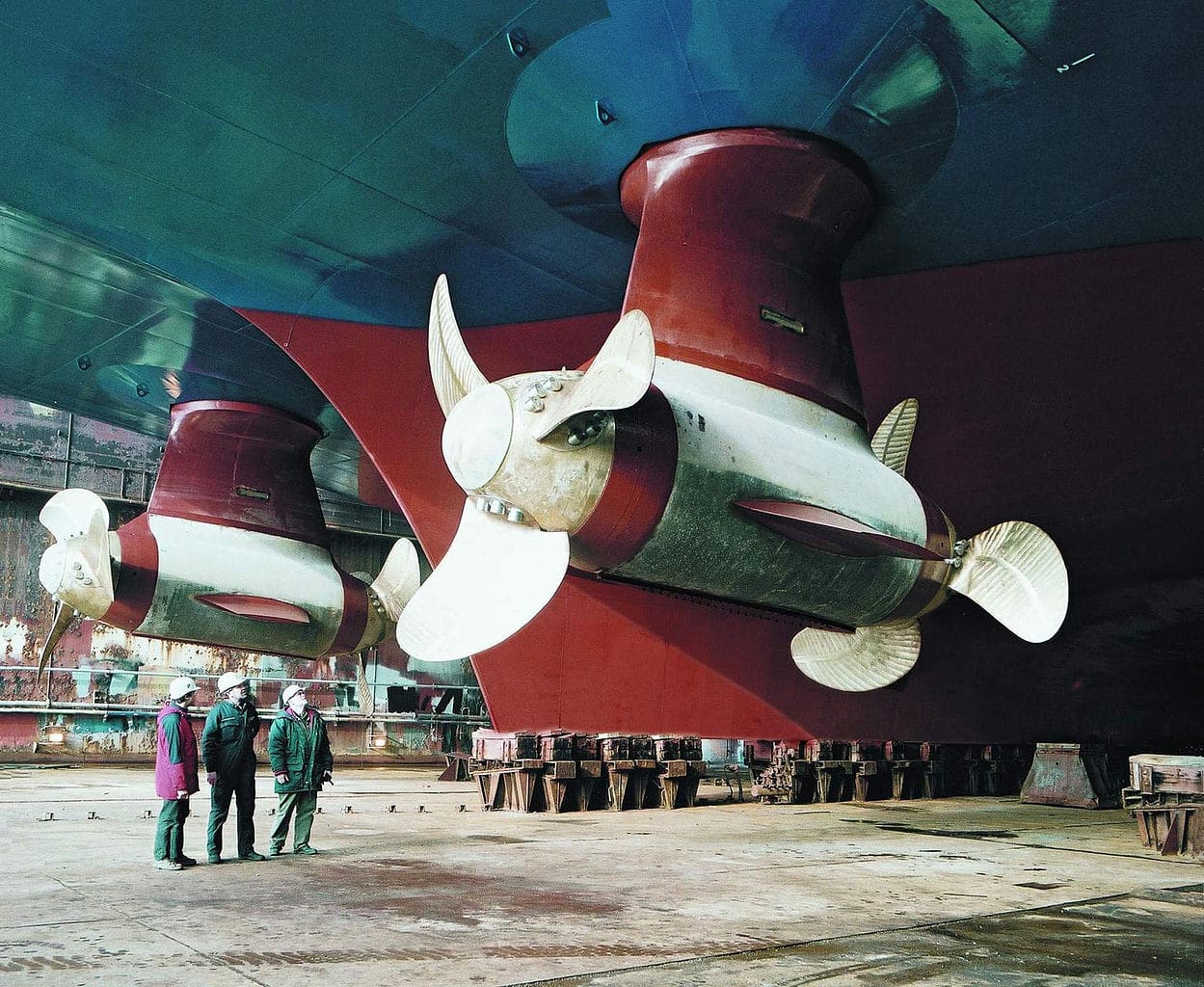 Degli Azimuth Thrusters, come quelli che utilizzerà la nave. Fonte