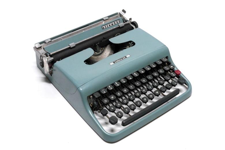 Modello "Lettera 22" esposto al MoMa di New York