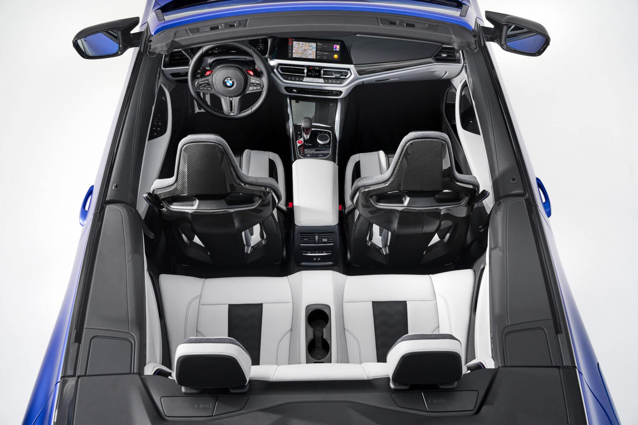 BMW M4 Competition Cabrio: divertimento a cielo aperto
