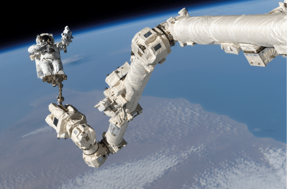 Braccio robotico Canadarm2