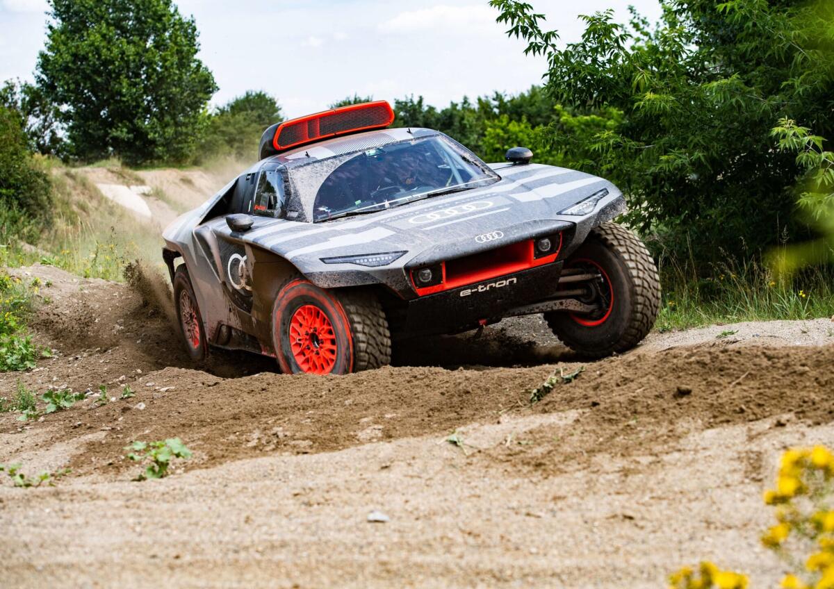 Audi RS Q e-tron: il prototipo elettrificato per la Dakar 2022 - Audi RS Q e-tron: il prototipo elettrificato per la Dakar 2022