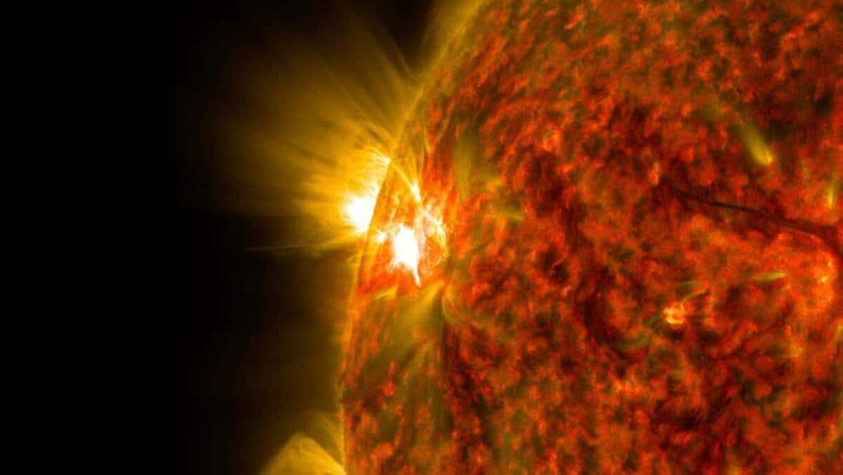 Inizia un nuovo ciclo solare: il prossimo futuro della nostra Stella - nuovo ciclo solare, flare, sole, Credits: NASA
