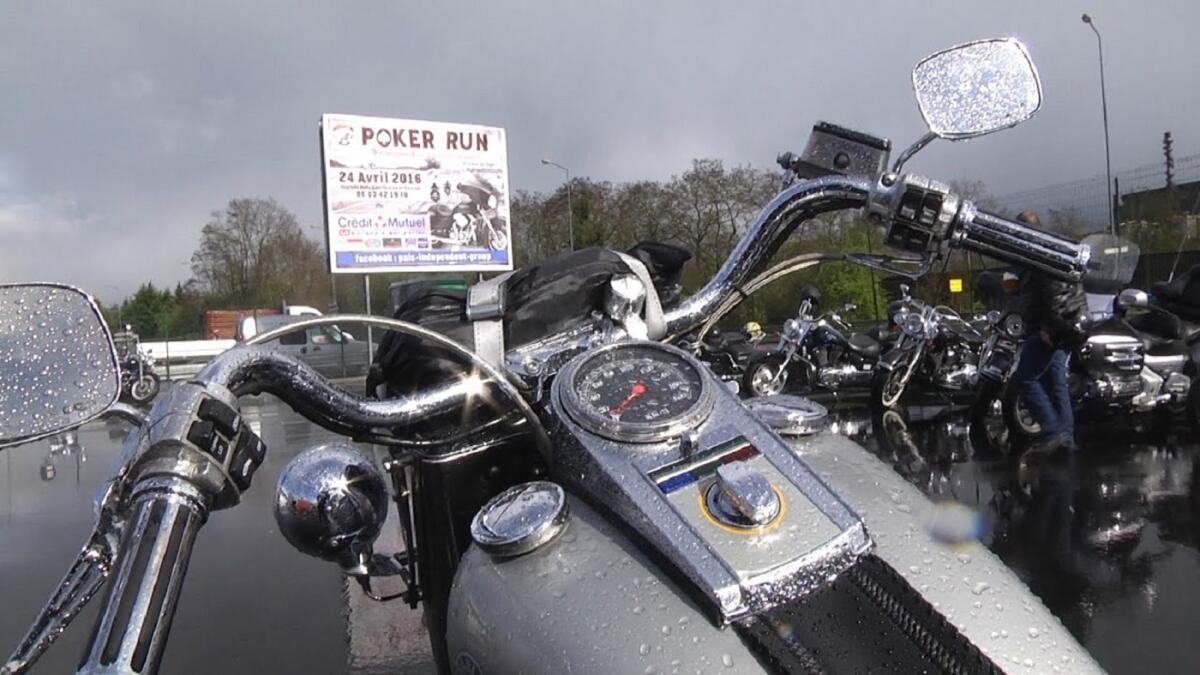 "Bluffare guidando”: il poker run - "Bluffare guidando”: il poker run.